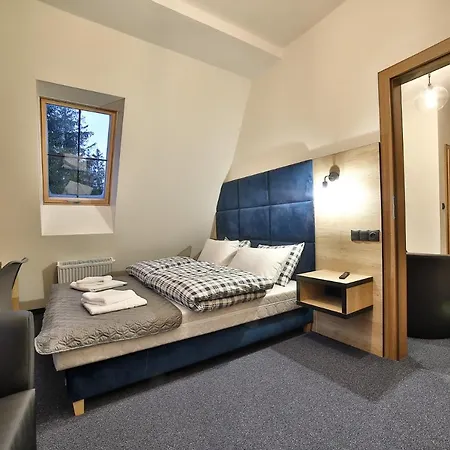 Narciarski Dworek Bed & Breakfast